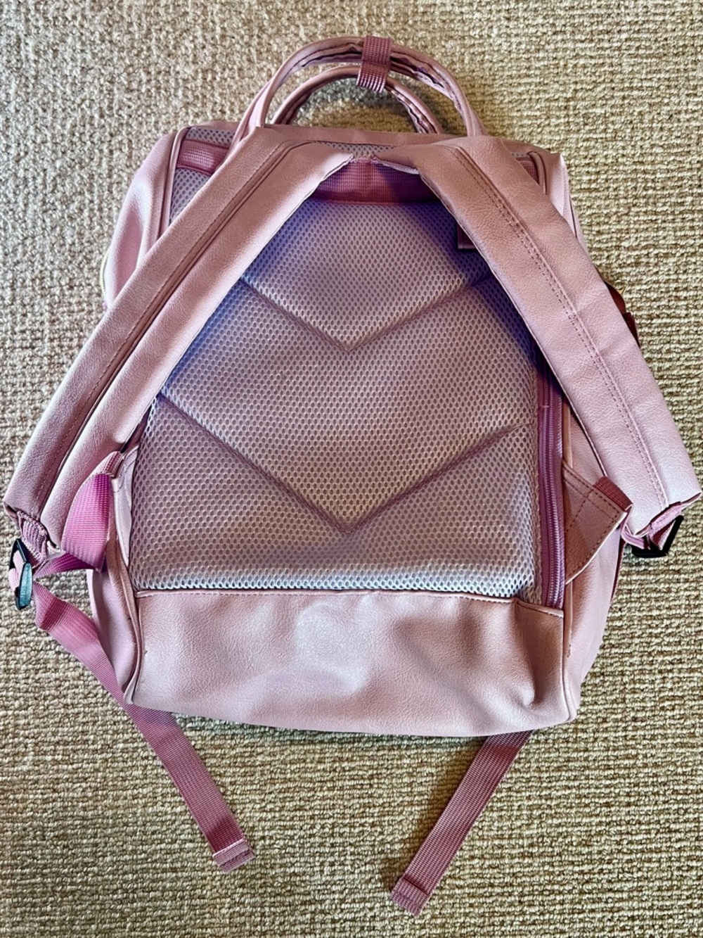 💖Pink Backpack Tote with Gold Accents - Picture 4 of 5